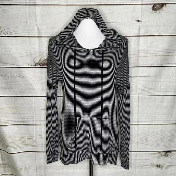 Mossimo Oversized Long Sleeved Hi Low Hooded Shirt Top XS - Picture 1 of 9